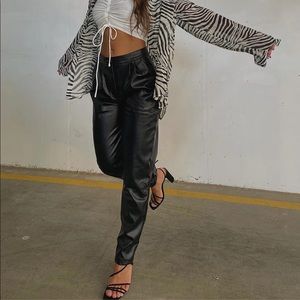 NWOT princess polly love club pants black size 6